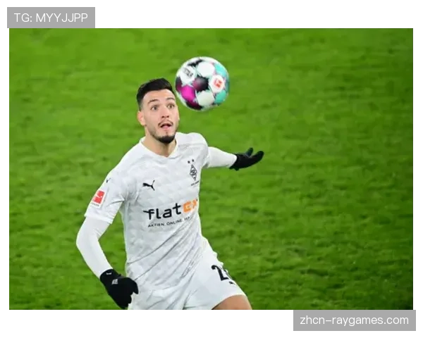 传闻:罗马有意引进一位以“不知疲倦跑动”著称的德甲边翼卫 传闻:罗马有意引进一位以“不知疲倦跑动”著称的德甲边翼卫